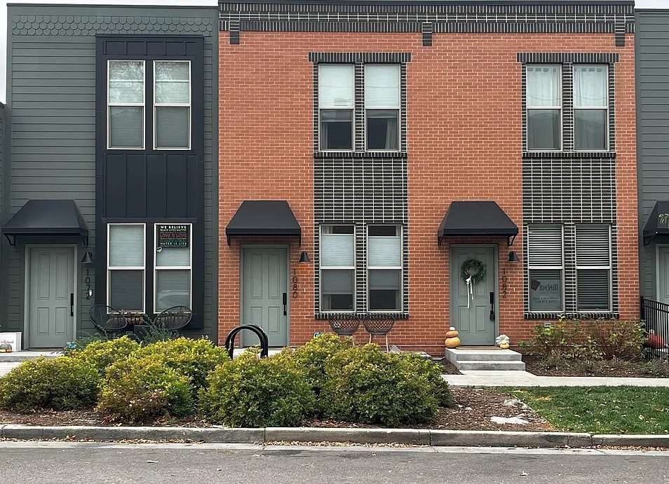 Arapahoe Townhomes image 3