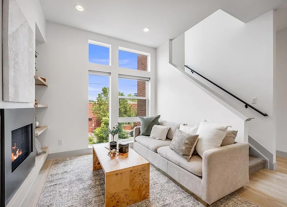 Blake Street Townhomes image 5