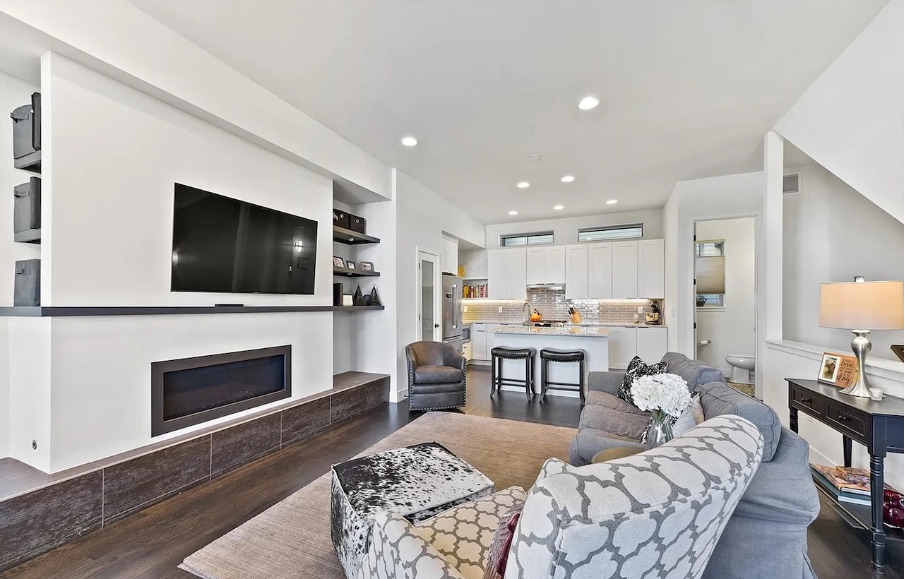 Decatur Street image 6