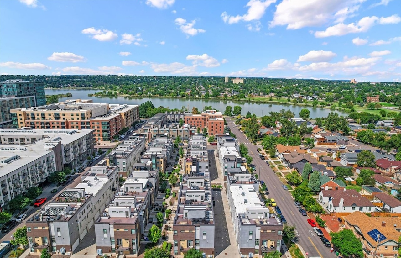 Perry Townhomes image 2