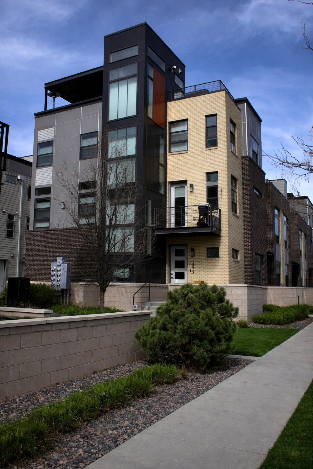 Perry Townhomes image 6